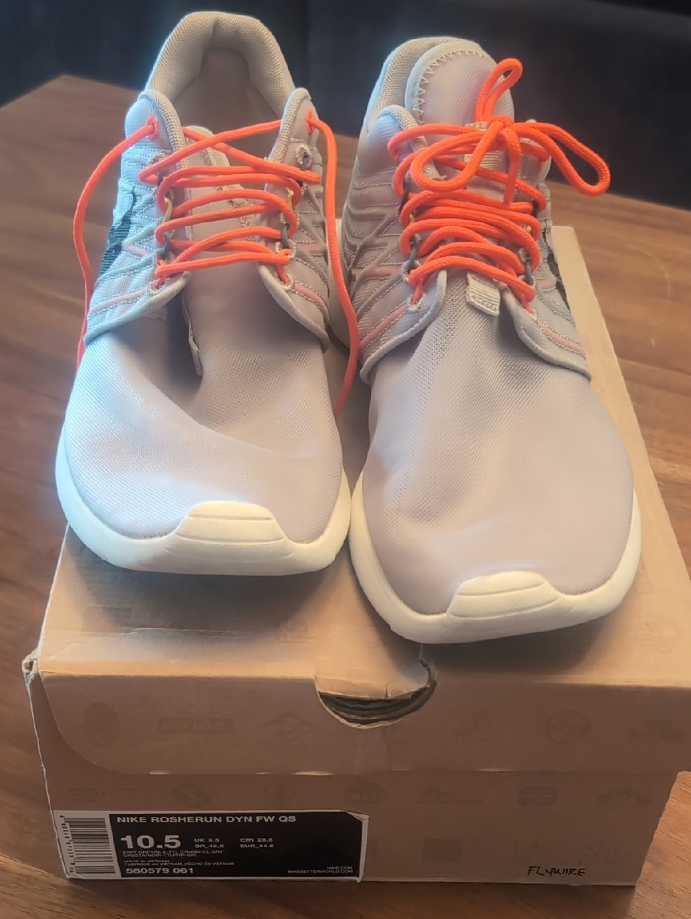 Nike Men's Sneakers in Light Gray with Bright Orange Laces